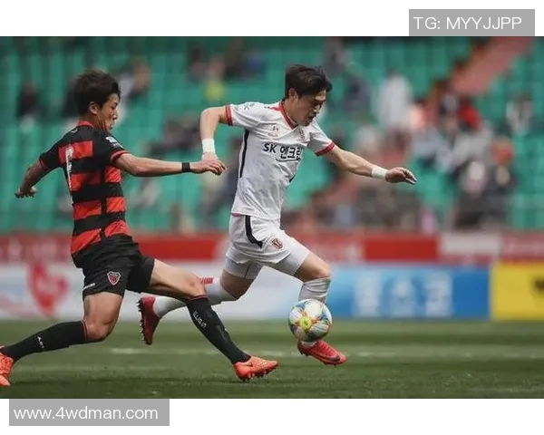 水原三星与城南FC激战正酣比赛结果揭晓引发球迷热议